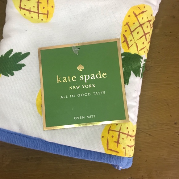 Kate Spade Pineapple Oven Mitt NWT - Picture 3 of 5
